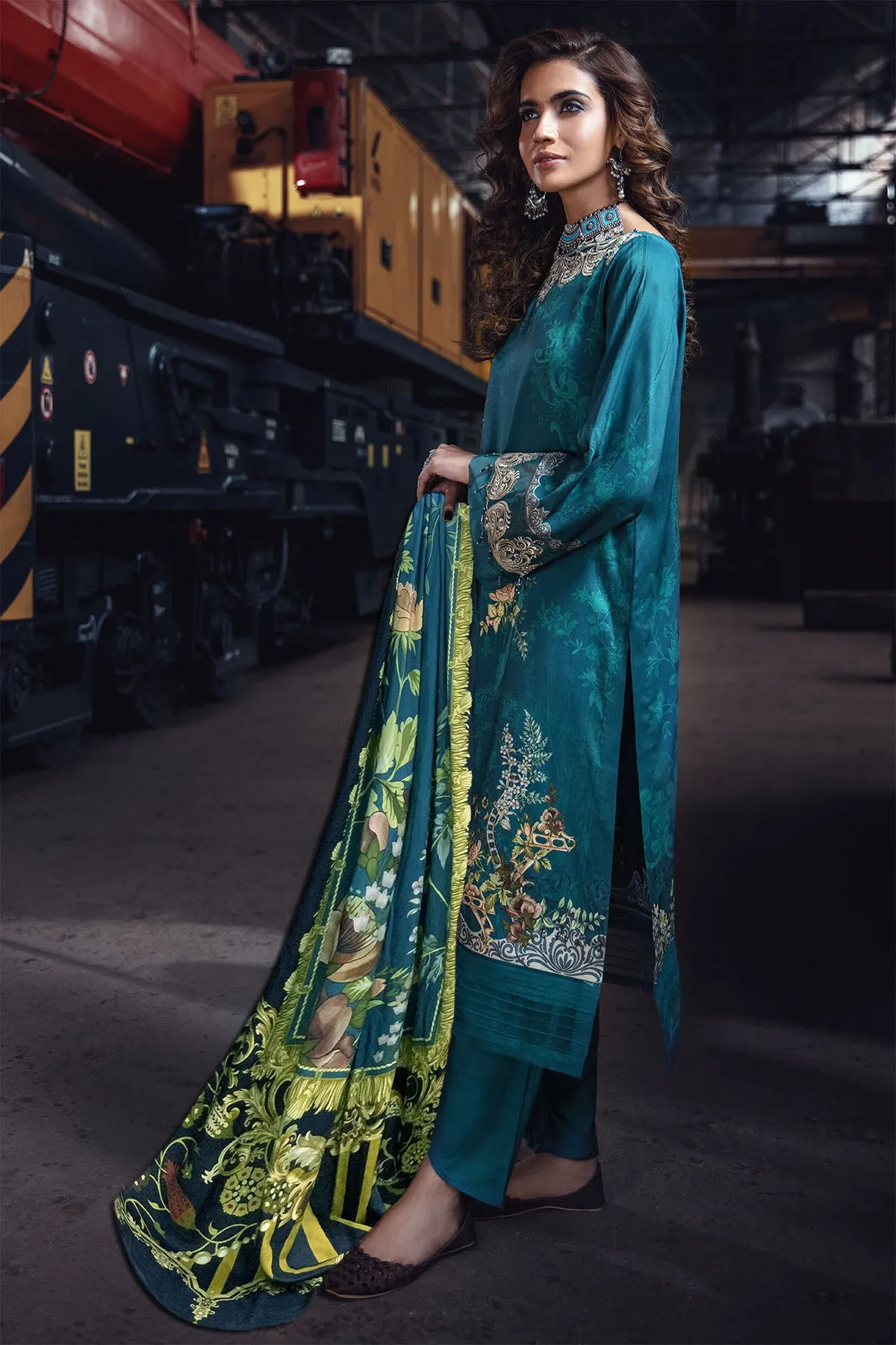 2565-PEACOCK DIGITAL PRINTED LINEN UNSTITCHED