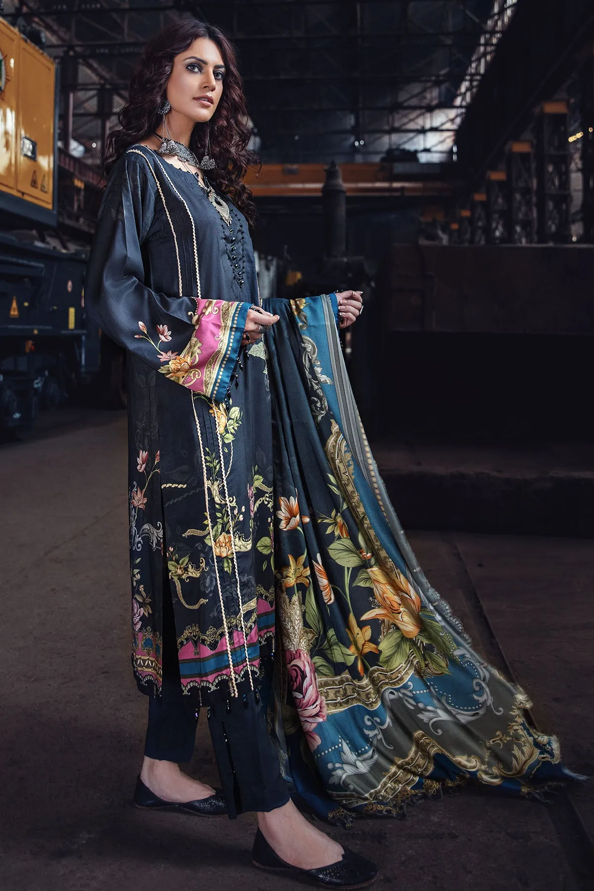 2570-CHARCOAL DIGITAL PRINTED LINEN UNSTITCHED