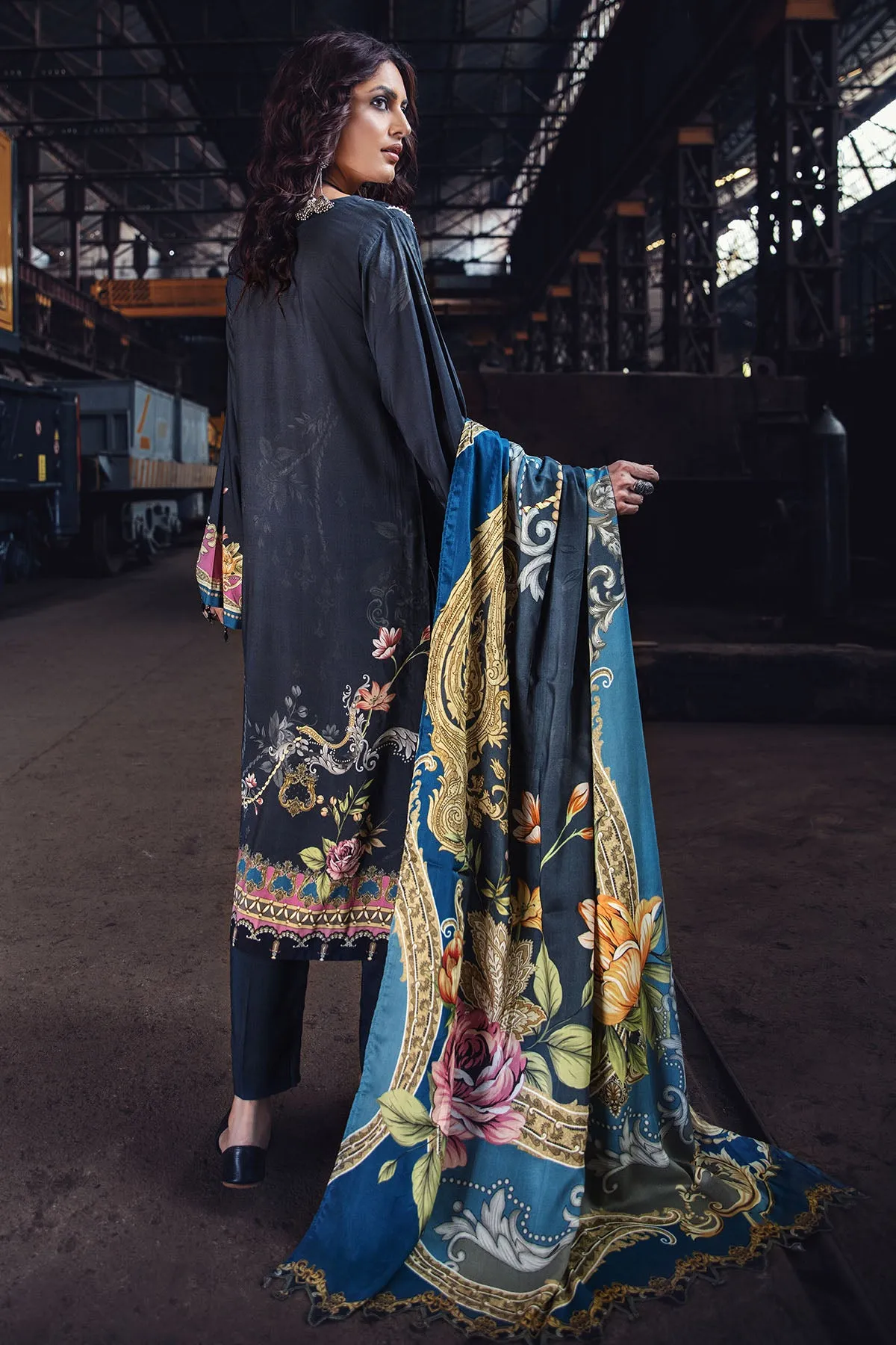 2570-CHARCOAL DIGITAL PRINTED LINEN UNSTITCHED