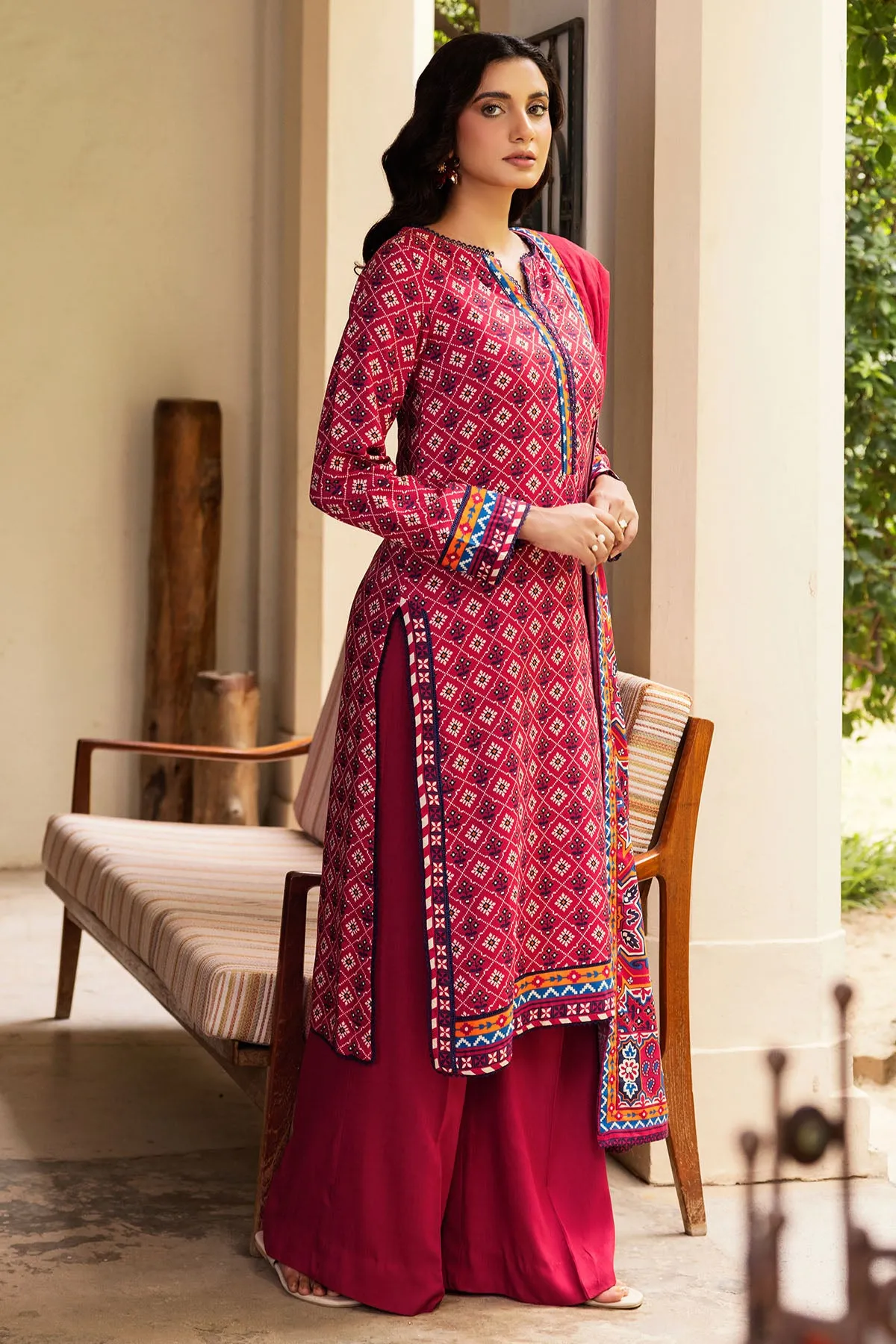 4928-MARION DIGITAL PRINTED LINEN UNSTITCHED