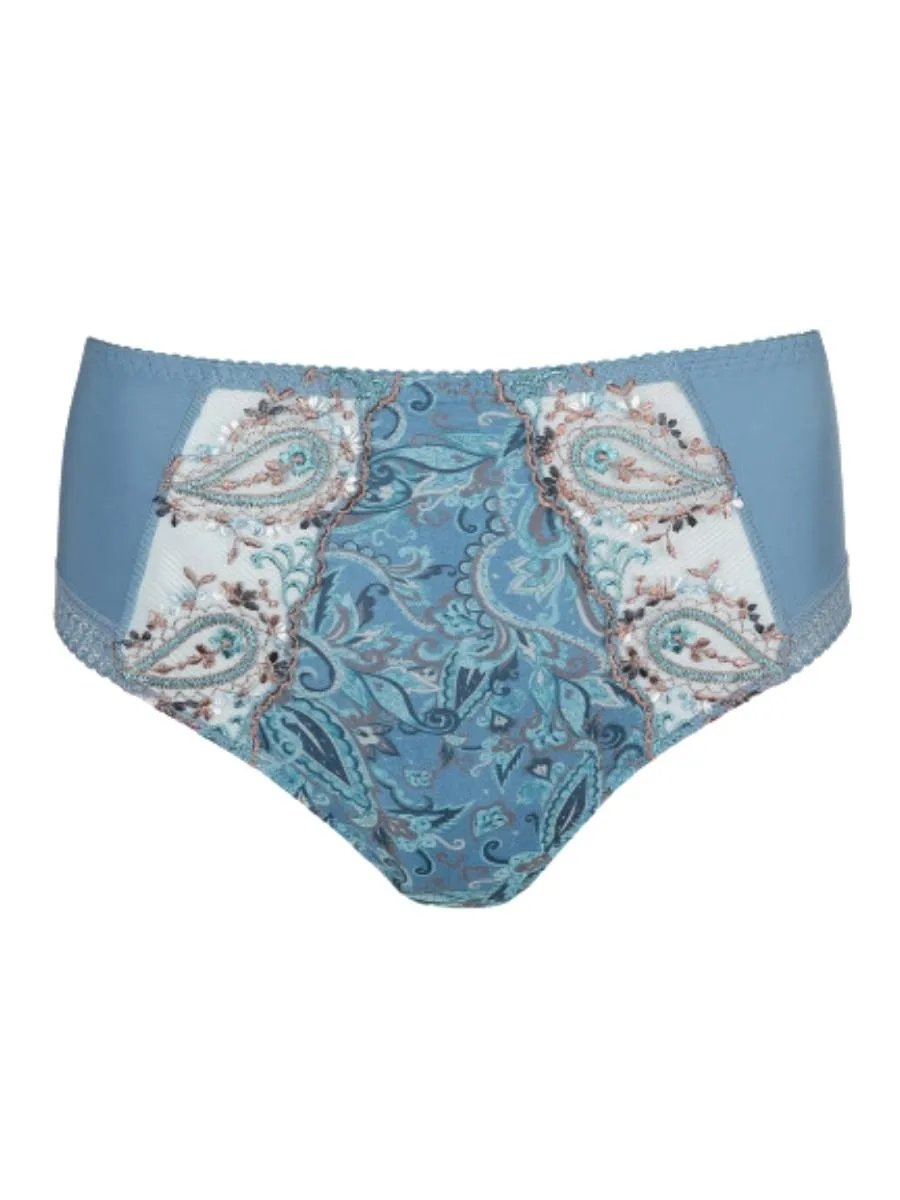 Alalia Full Brief
