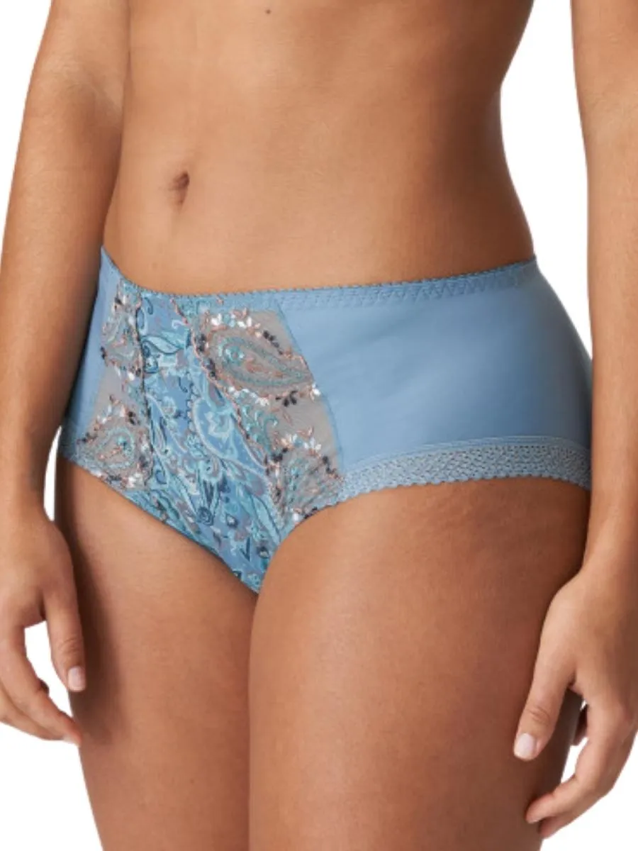 Alalia Full Brief