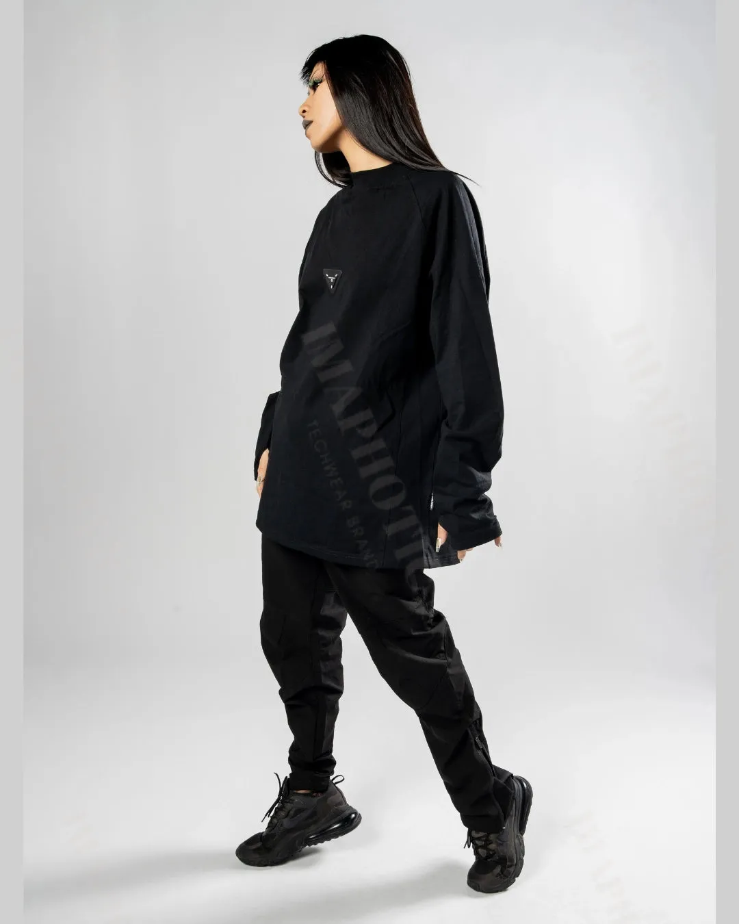 Casual Long-Sleeved Sweatshirt