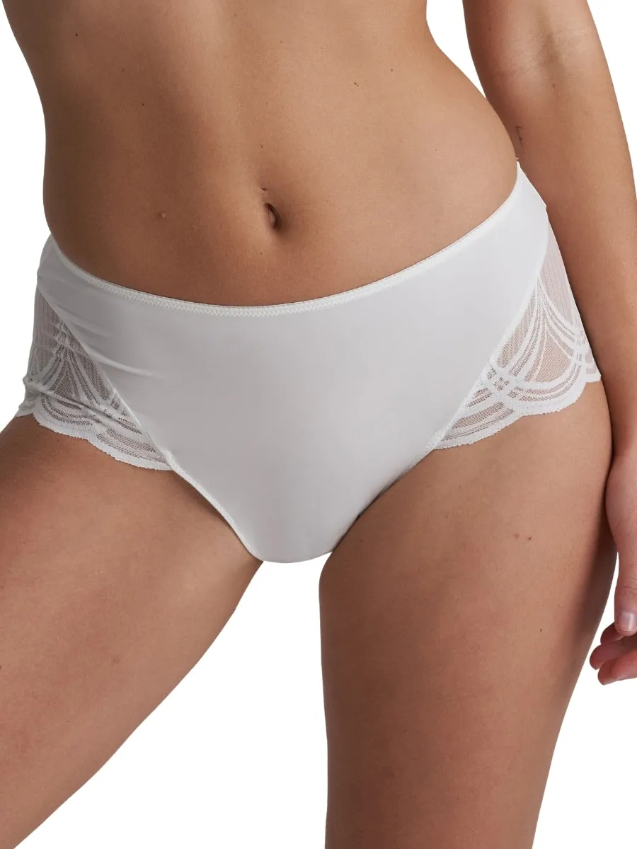 Cathia Full Brief