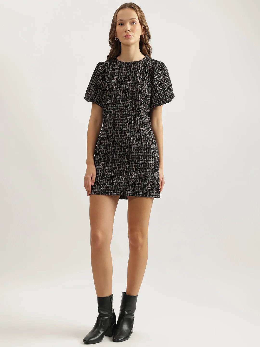 Centrestage Women Black Self-Design Round Neck Short Sleeves Bodycon Dress
