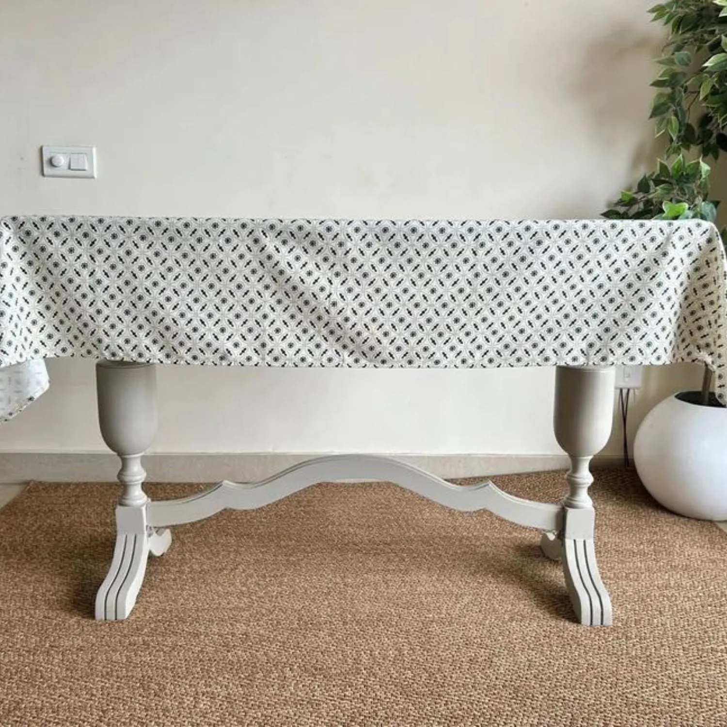 Cotton Table Cloth | Dining Decor | Bottle Green & White | 4, 6, 8 Seater