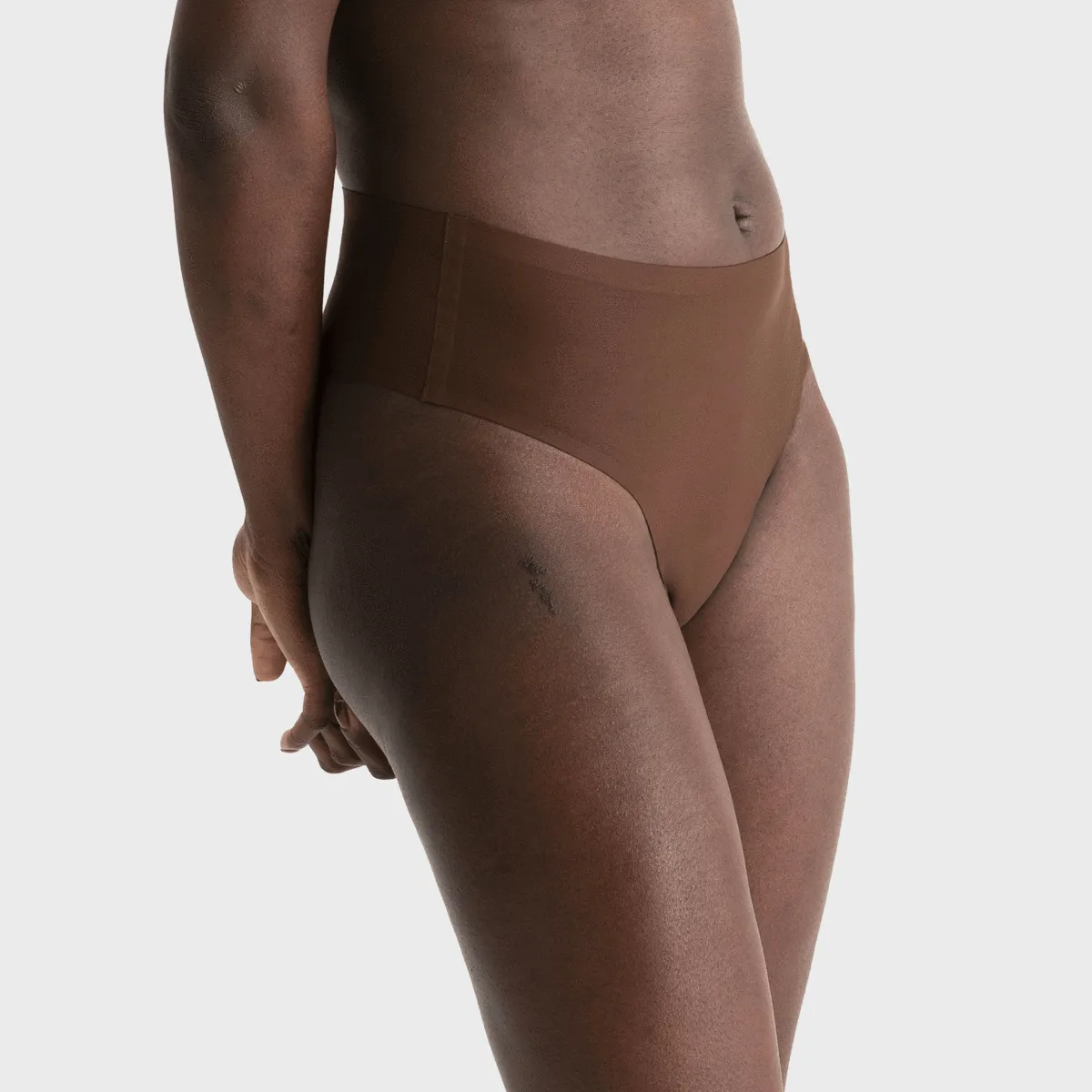EVELYN & BOBBIE 1703213 SEAMLESS HIGH-WAISTED THONG