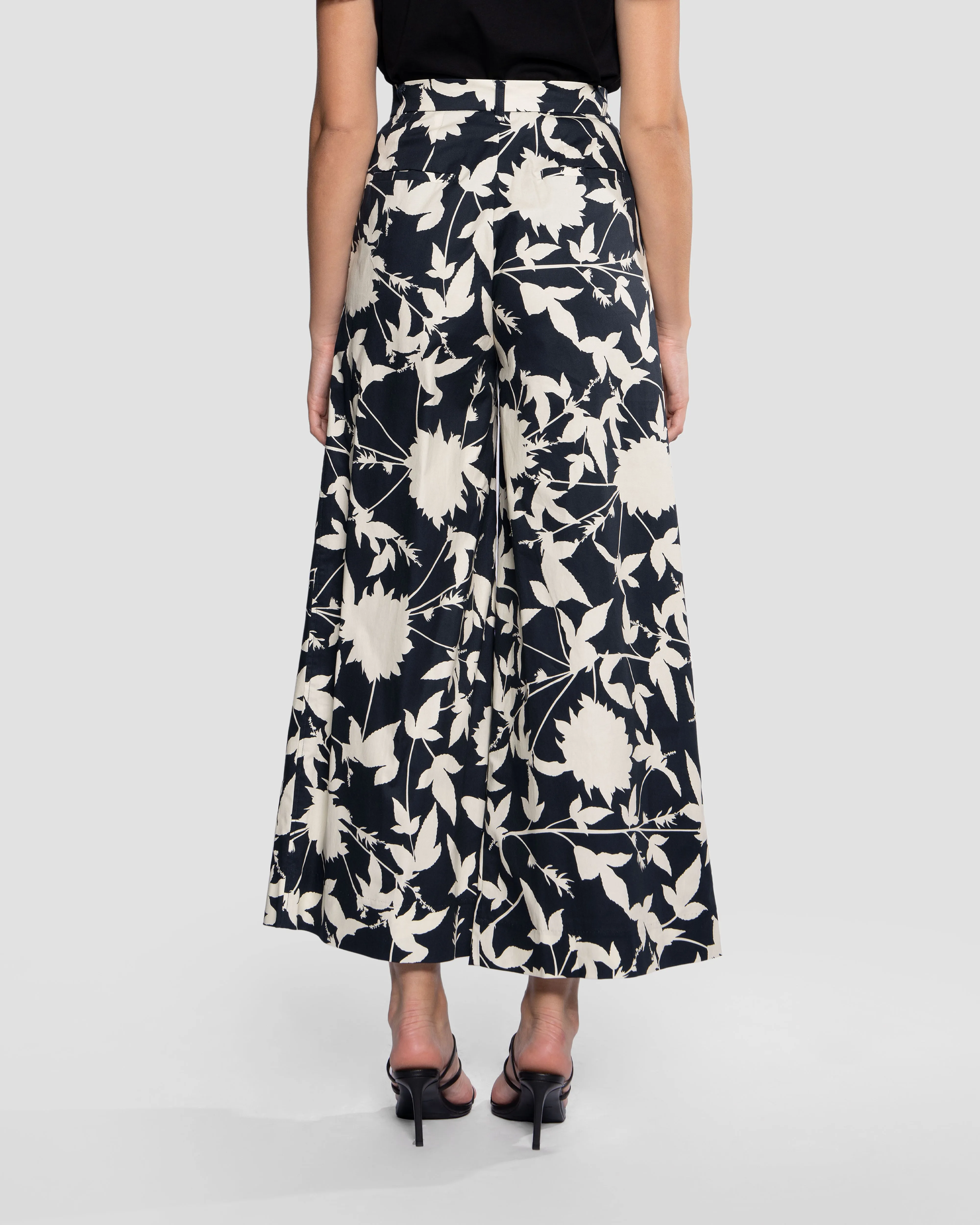 Floral Print Wide-Leg Pants