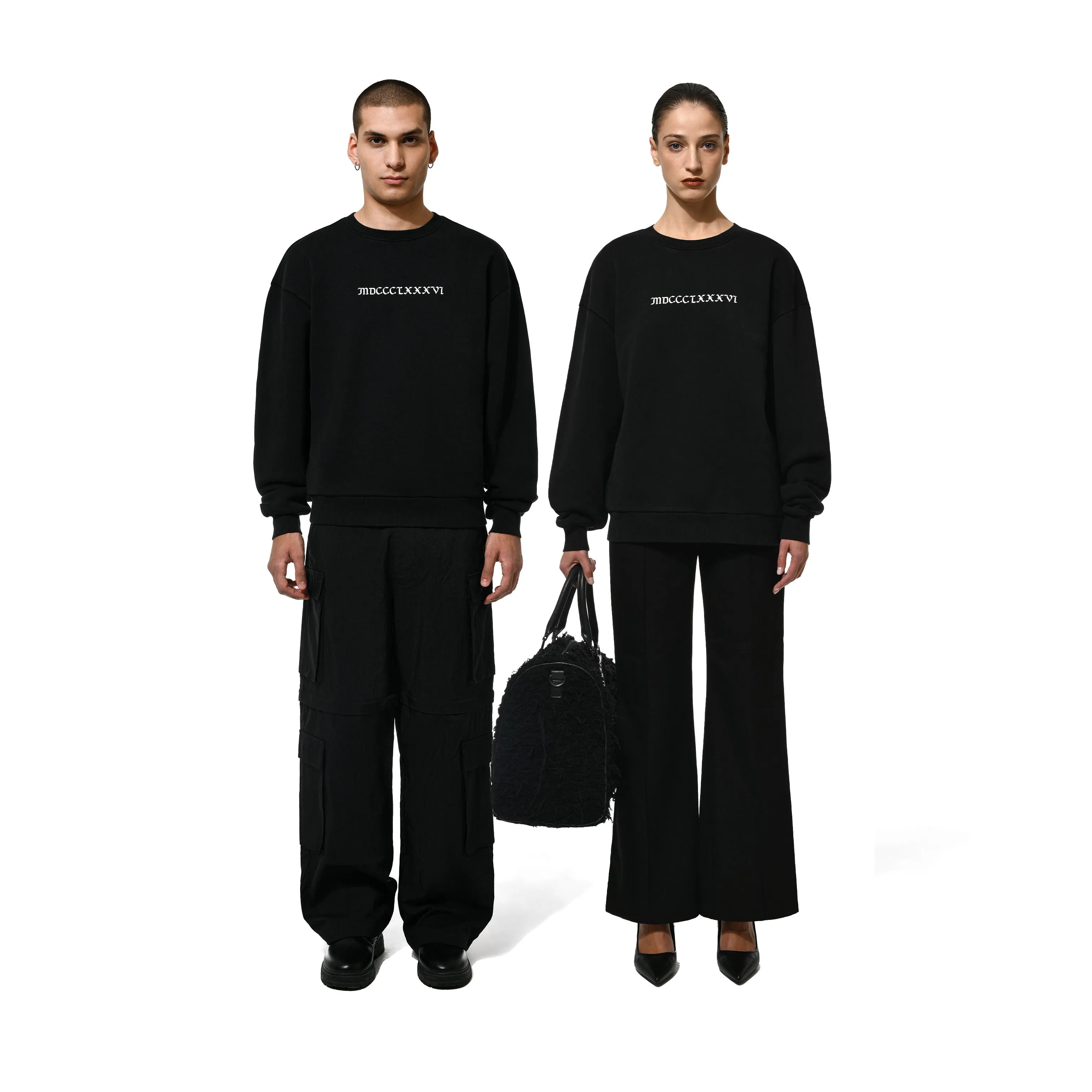GOBLET SWEATSHIRT - BLACK