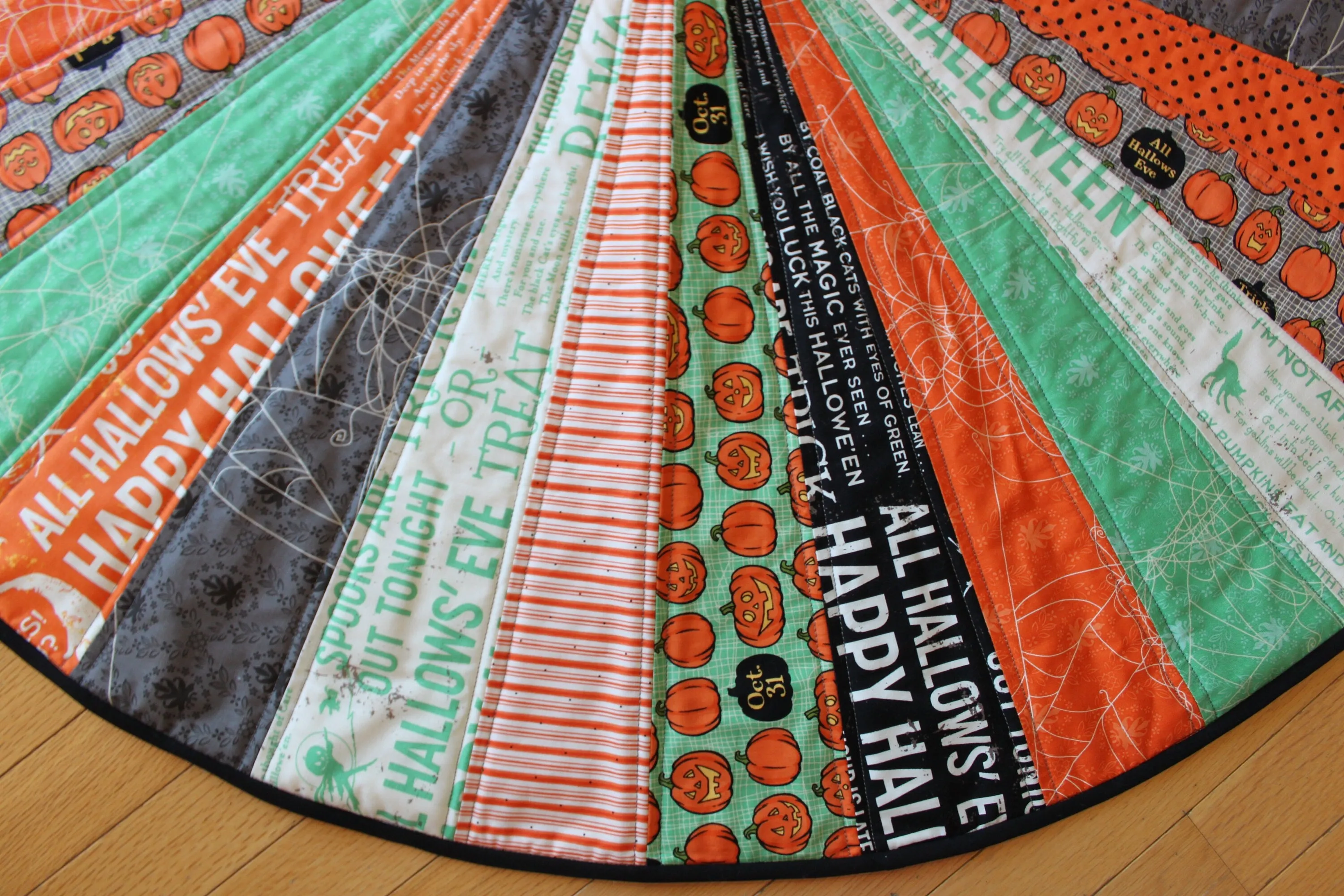 Halloween Patchwork Tree Skirt