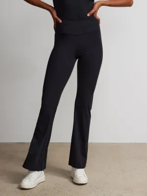 High V-Waist Flare Yoga Pant