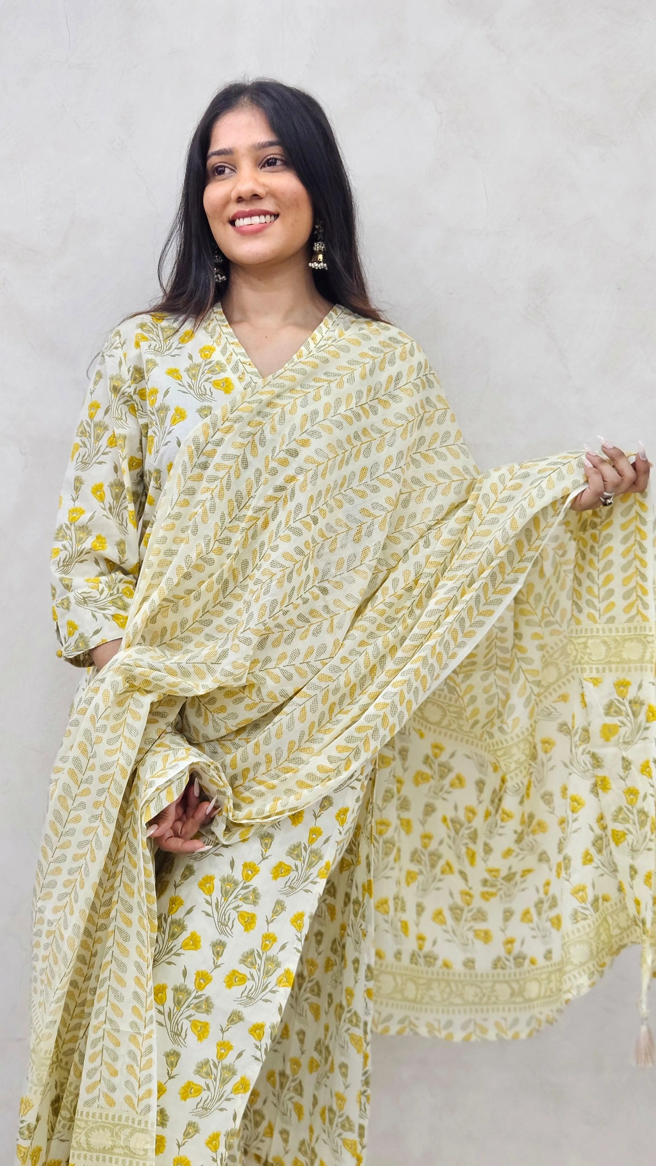 IVORY YELLOW FLORAL COTTON KURTA SET