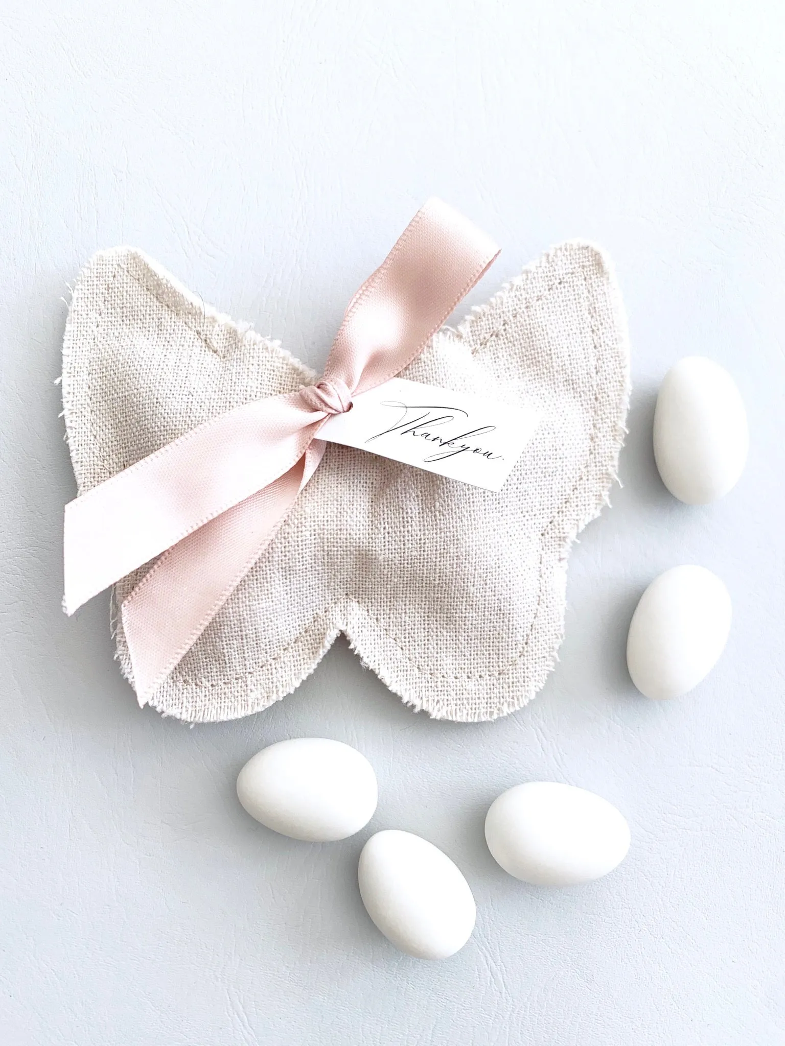 LINEN BUTTERFLY POUCH