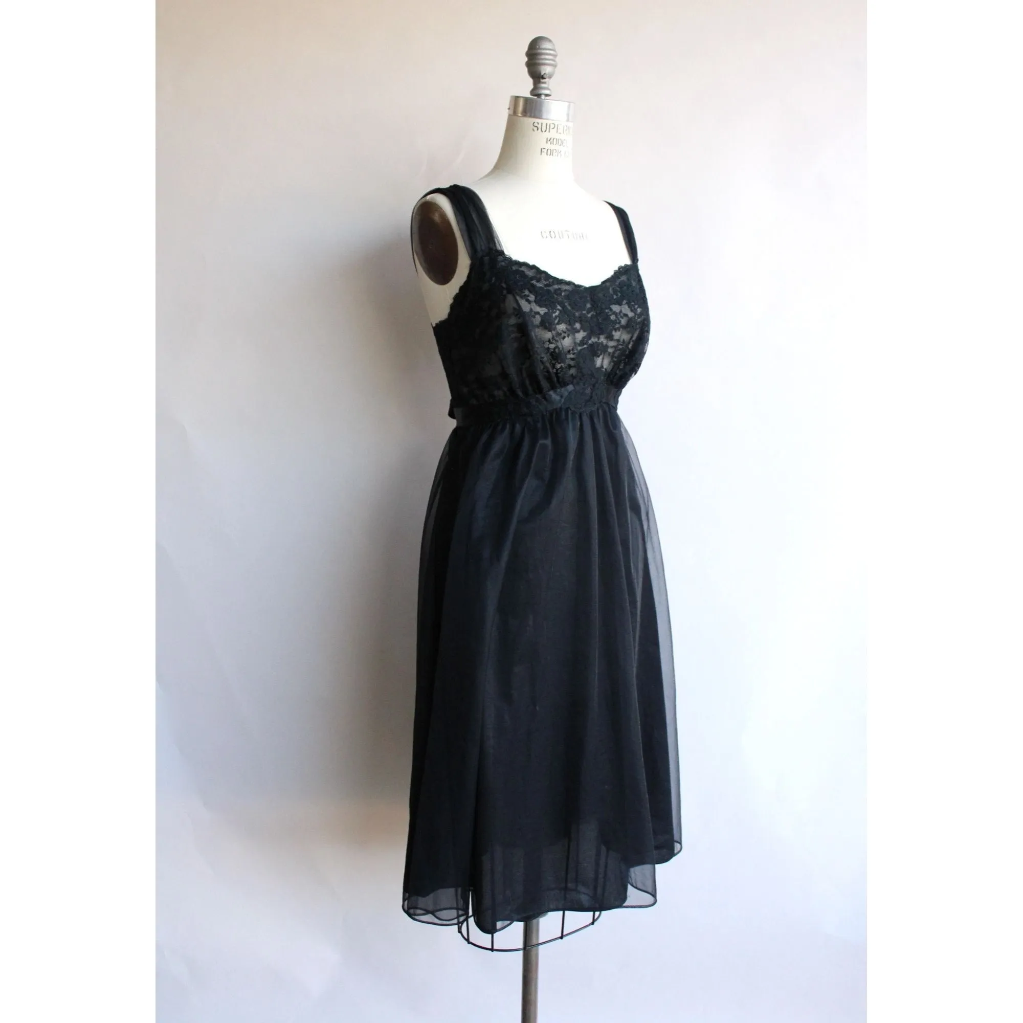 Vintage 1960s Van Raalte Black Lace Trim Nylon NIghtgown
