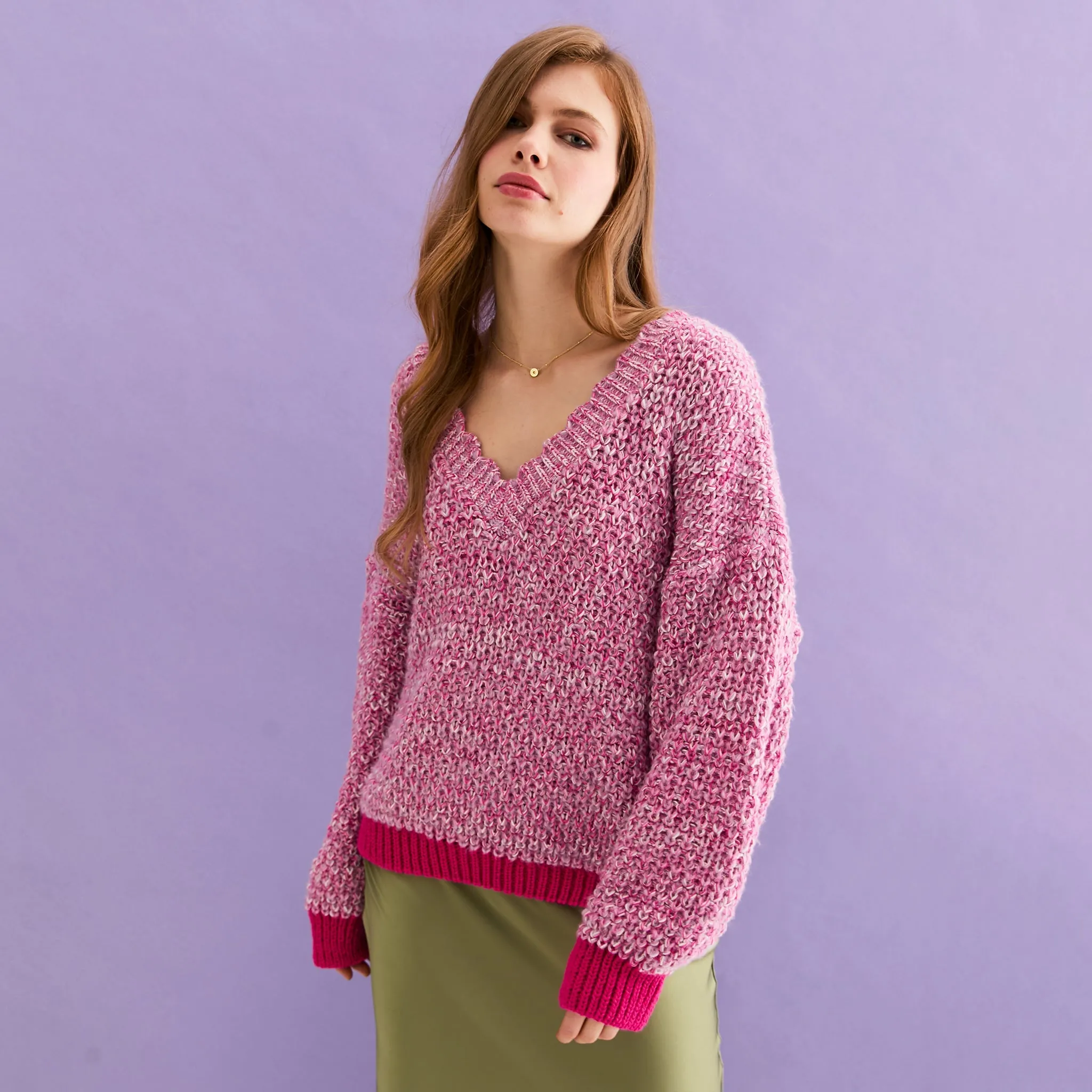 Zohar Twist Oversized V Neck Jumper - Pink